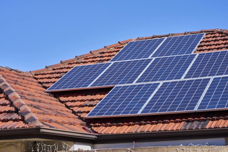 Wie Photovoltaik in Nürnberg den Energiebedarf auf 40 % reduziert